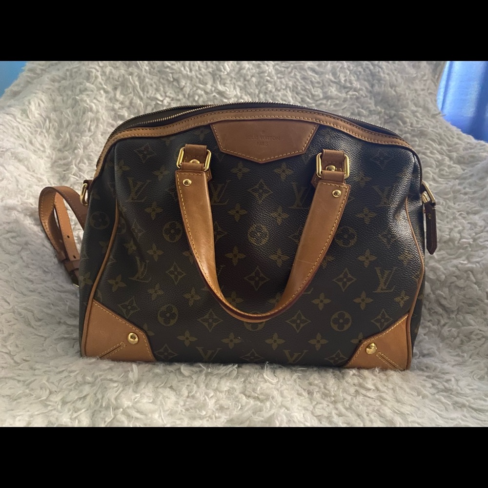 Authentic Louis Vuitton Retiro PM- will be removed 5/14